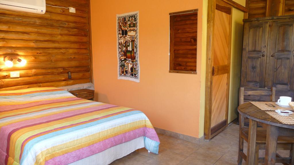 Rincón De Troncos Apartahotel Merlo